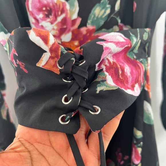 Everly Womens Pink Black Floral Long Sleeve Dress With Lace Up Waist Size S - Picture 3 of 10